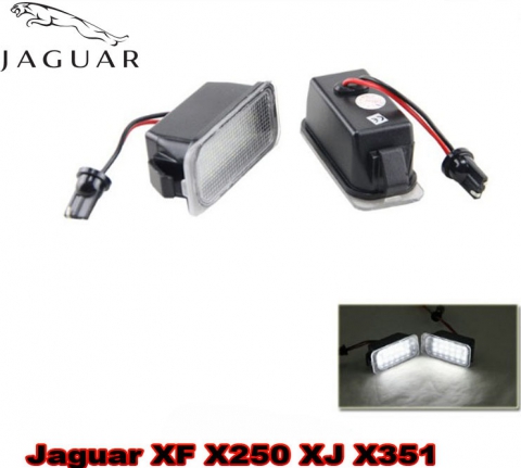Jaguar führte Kennzeichenbeleuchtung